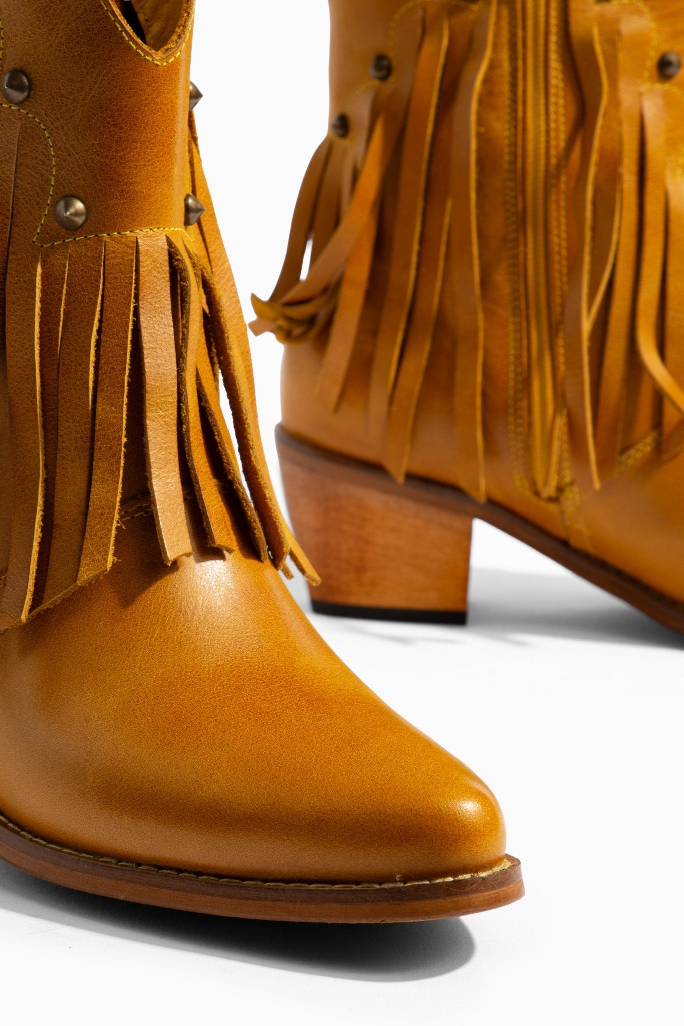 Ms Sucra Dakota – Exklusive handgefertigte Damen Cowboystiefel aus hochwertigem Echtleder - Ms Sucra