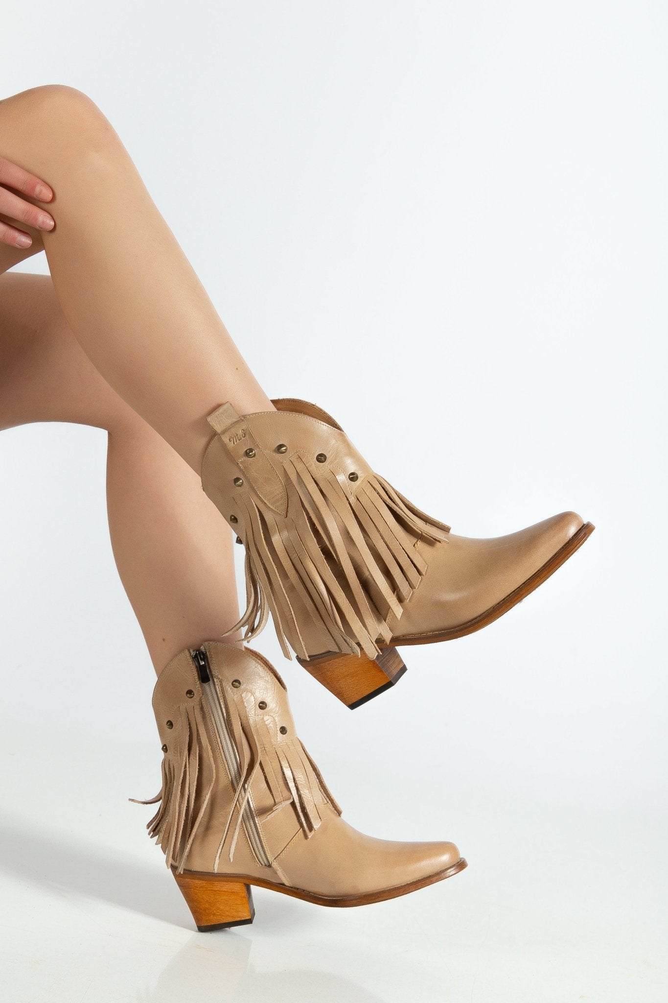 Ms Sucra Dakota – Exklusive handgefertigte Damen Cowboystiefel aus hochwertigem Echtleder - Ms Sucra