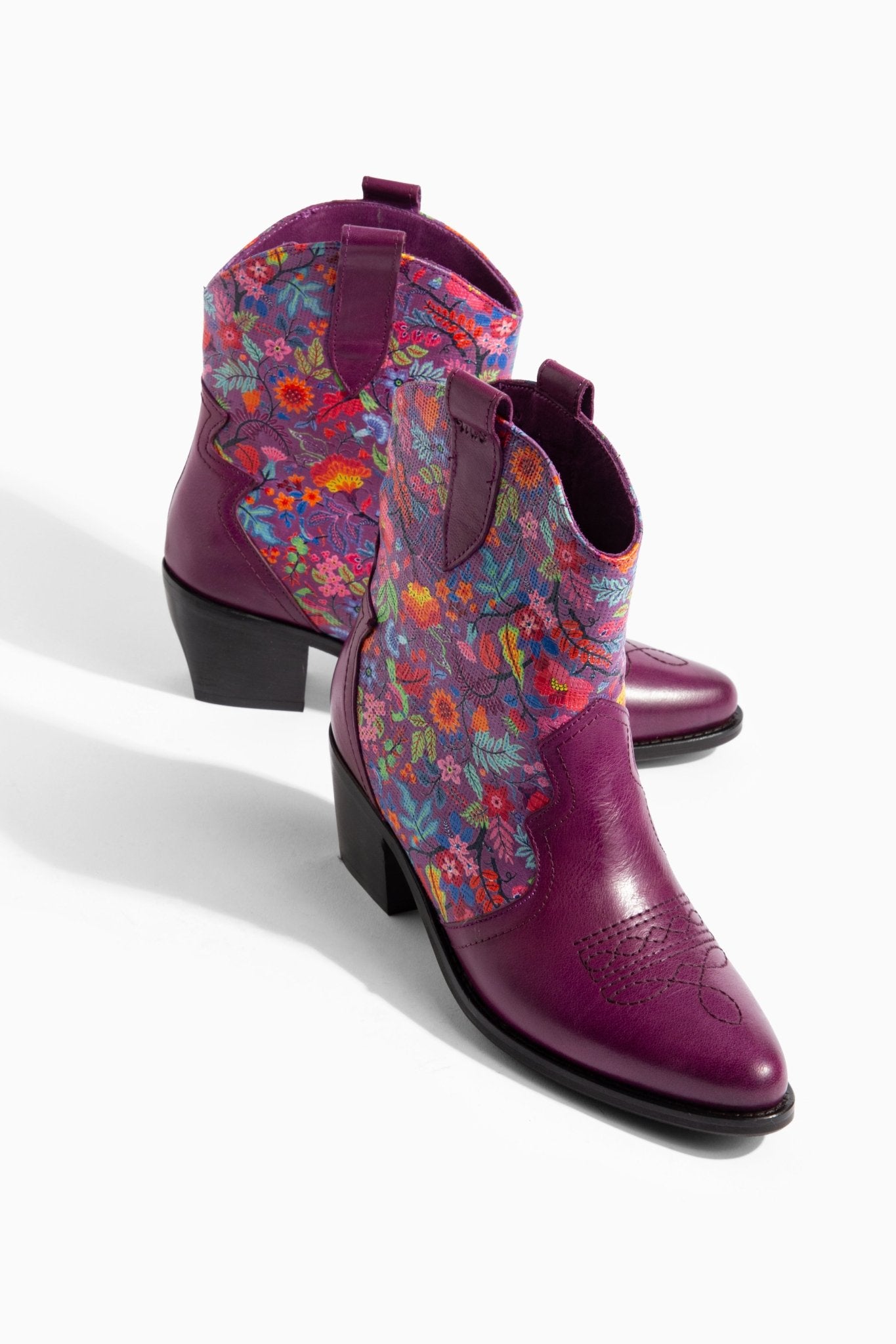 Ms Sucra Flora – Exklusive handgefertigte Damen Cowboystiefel aus hochwertigem Echtleder - Ms Sucra