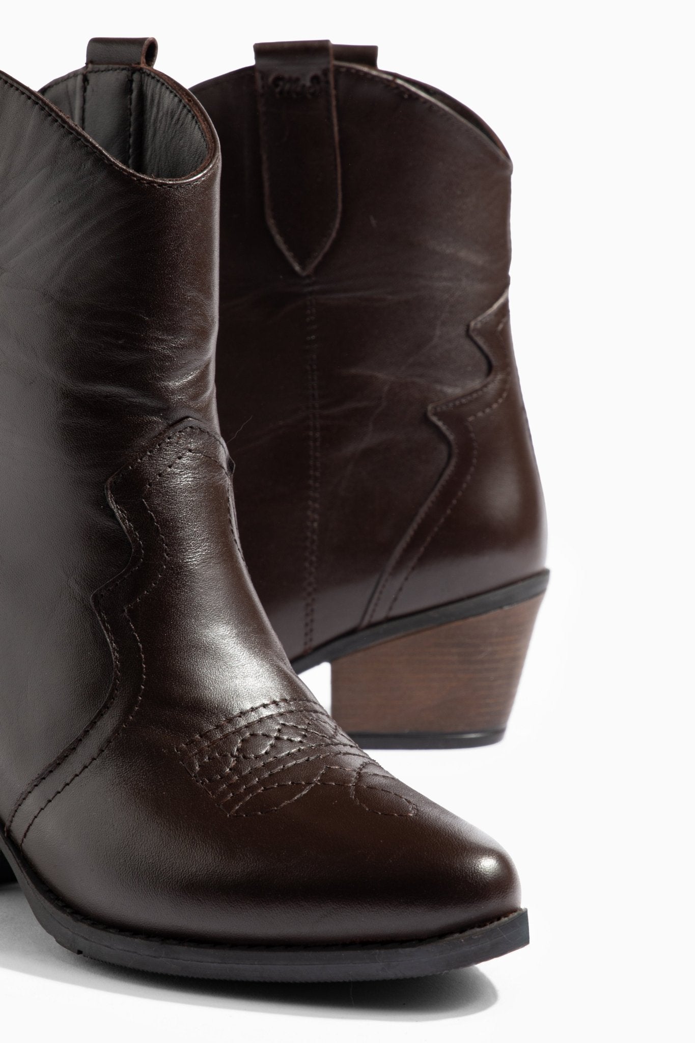 Ms Sucra Sierra – Exklusive handgefertigte Damen Cowboystiefel aus hochwertigem Echtleder - Ms Sucra